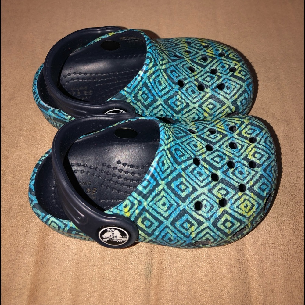 Crocs
